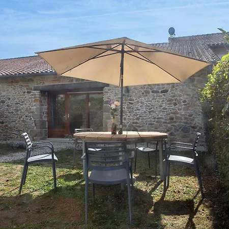 Hébergement de vacances Domaine De Bellac - Le Cabriolet *